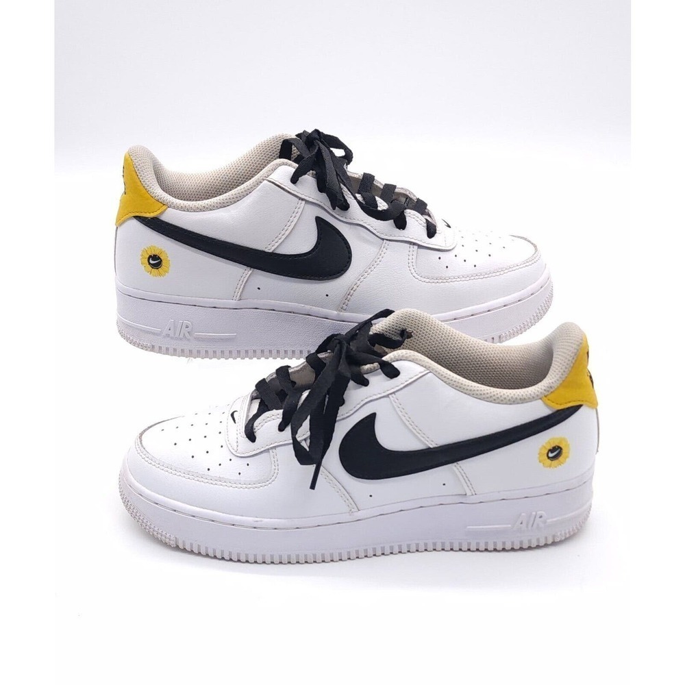 Nike Air Force 1 LV8 Have A Nike Day White Daisy Yellow DM0983-100 Size 7 Youth